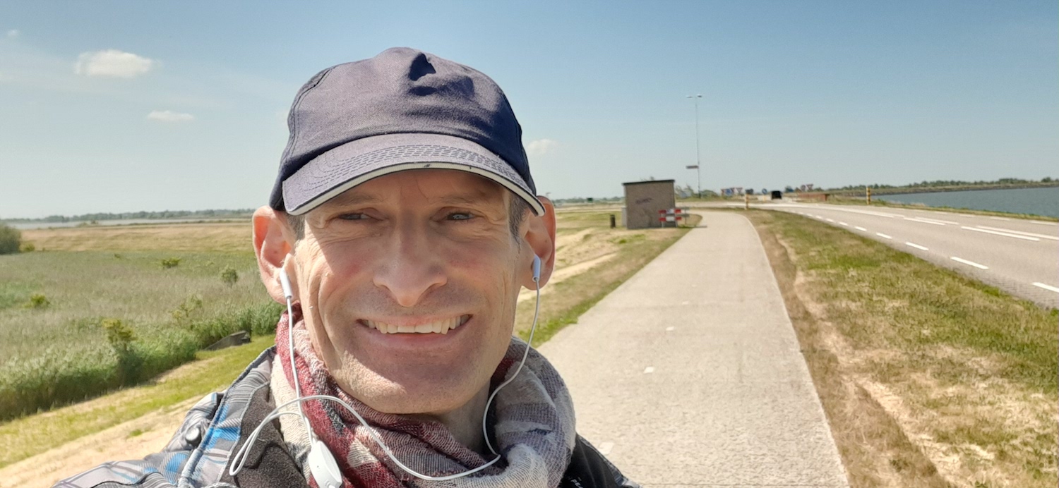 Walk and talk coaching with Amaranatho outdoors